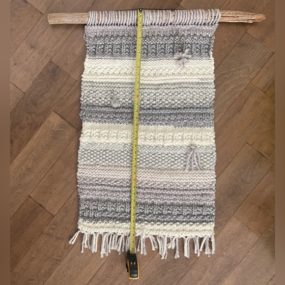 Knitted Wall Hanging - Picture 6 of 6